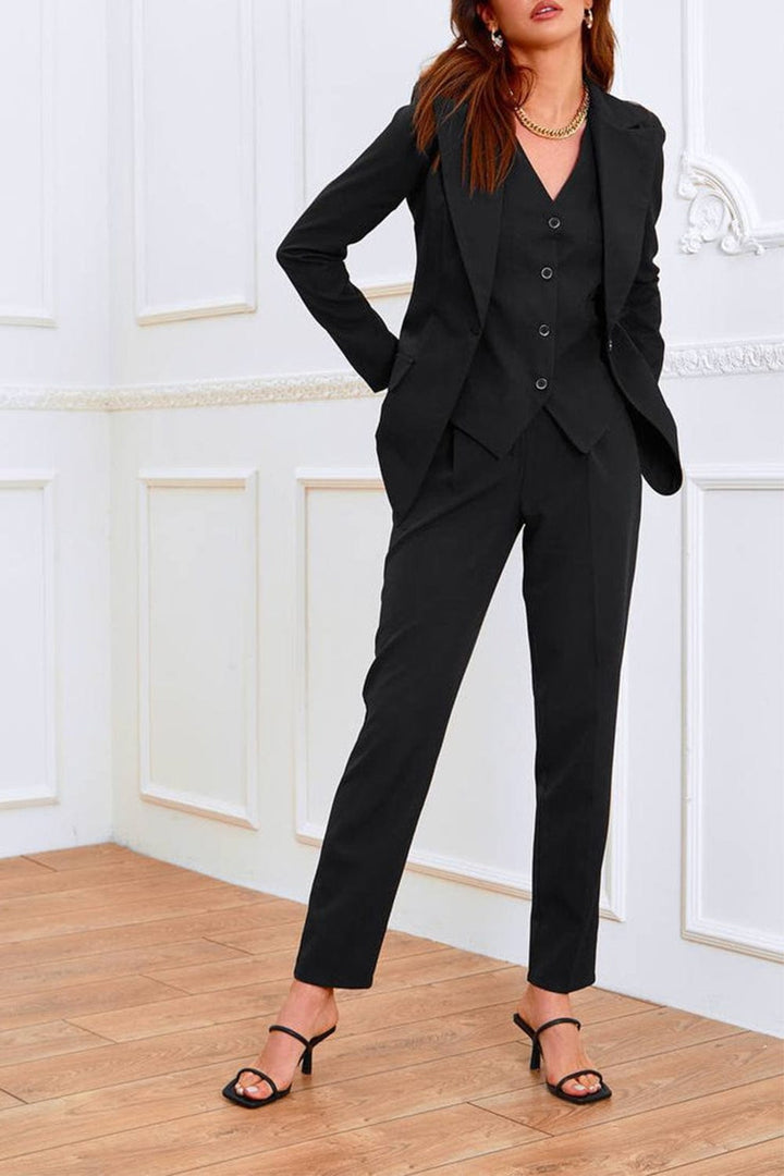 solovedress Black 3 Piece Single Buttons Peak Lapel Women Suit (Blazer+Vest+Pants)